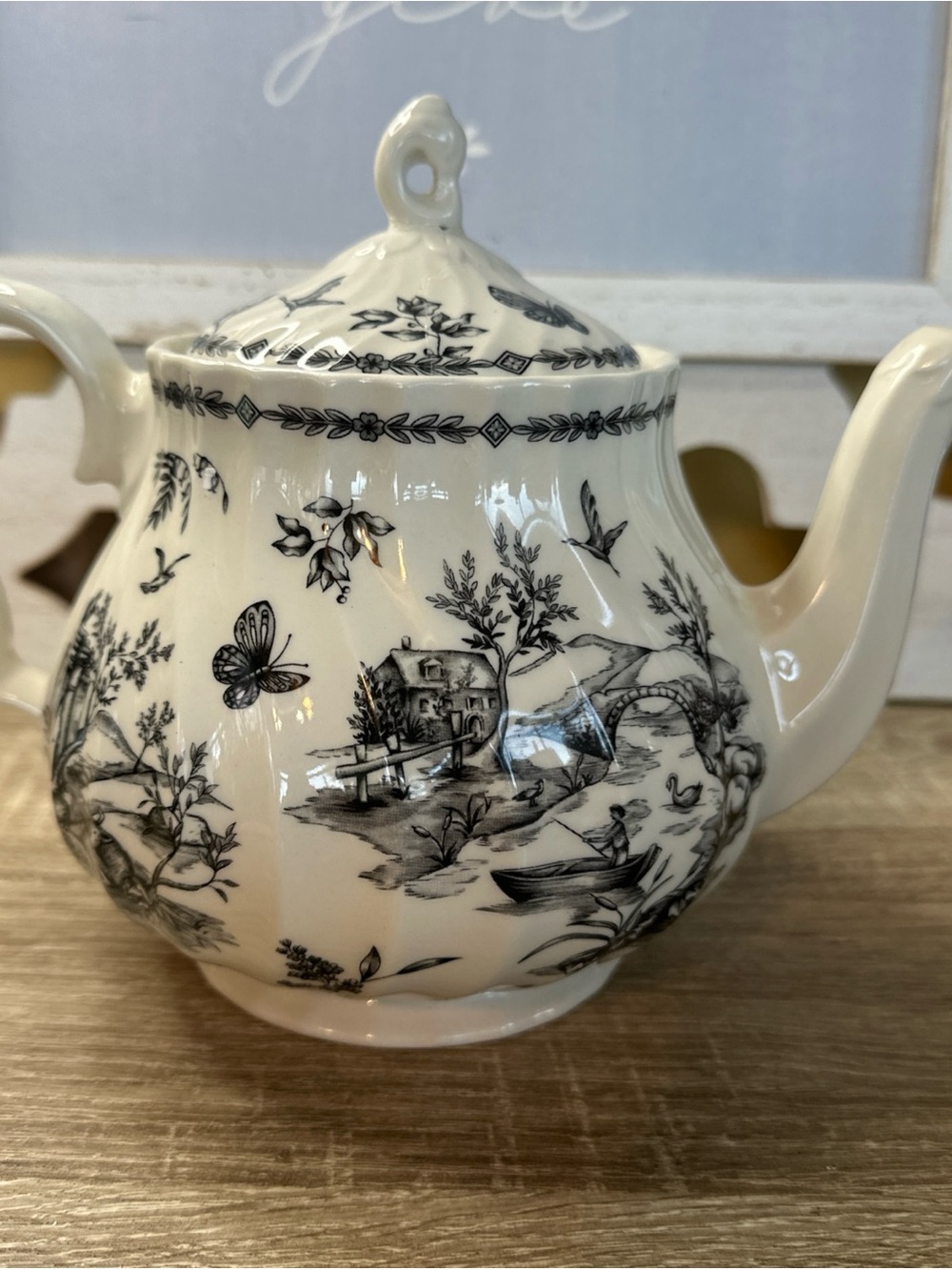 Churchill Ceramic Teapot Outdoor Scenery black and white. Repaired lid